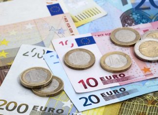 EURUSD lifted by European economic data