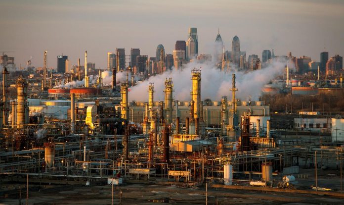 Ten U.S. oil refineries, including six in Texas, released the cancer-causing chemical benzene in concentrations that exceeded federal limits last year, according to government data published by the green group Environmental Integrity Project on Thursday.