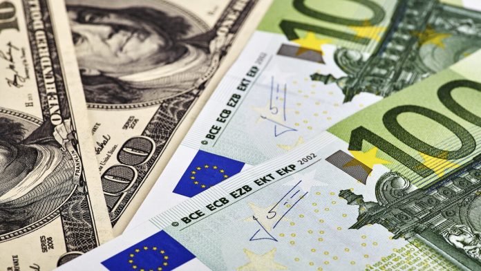 EURUSD keeps on going south amid US Dollar solid rise