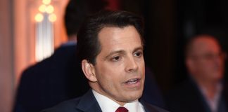 Scaramucci predicted that social distancing and quarantine measures across the U.S. could start to ease in the first week of May, which “will lift spirits” and “improve the economic outlook.”