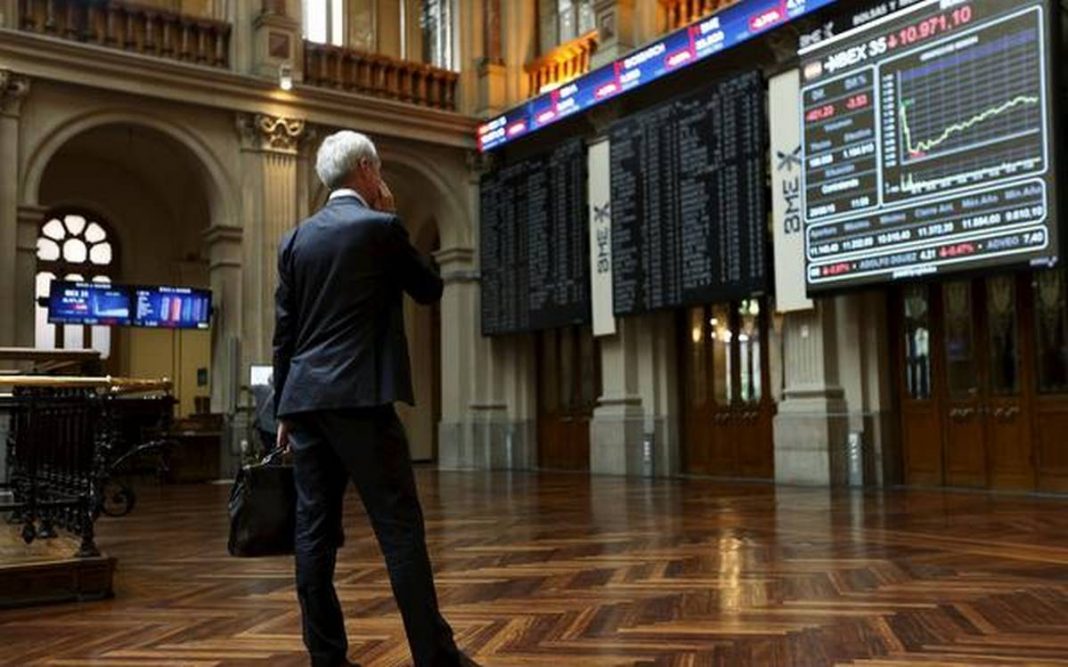 European shares bounced on Monday after their worst week in two months, as investors hoped for a gradual economic recovery with many countries easing coronavirus-led lockdowns.